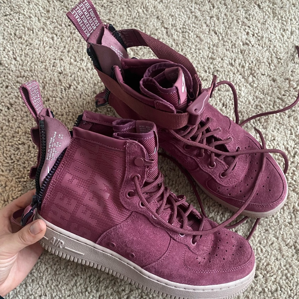 Airforce - force is female edition